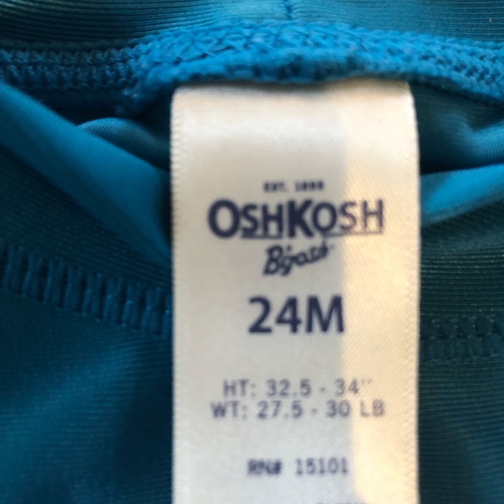 Swim trunks with Rashgaurd - Picture 3 of 3